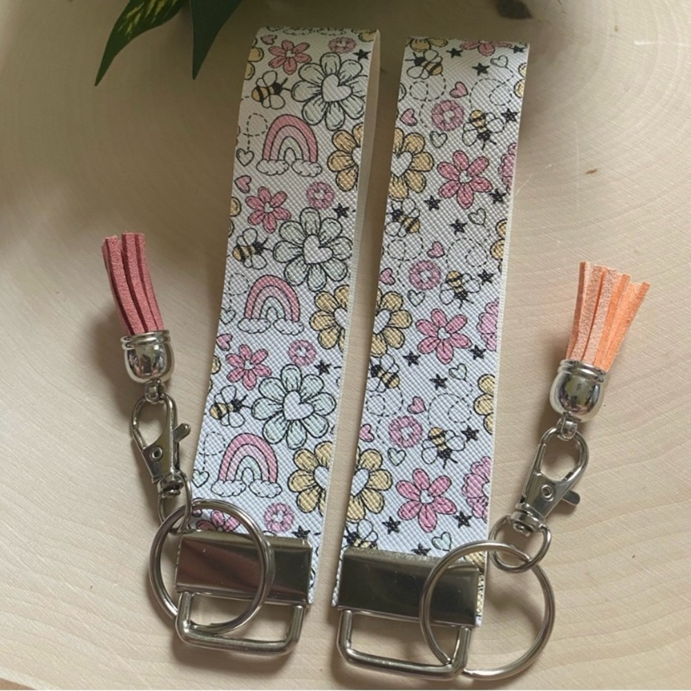 Bees & Rainbows Printed Faux Leather Keychain (price is for 1)